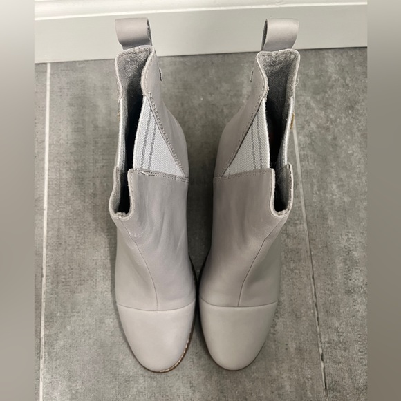 TOMS Everly Chelsea Ankle Boot Size 8 - Picture 5 of 8